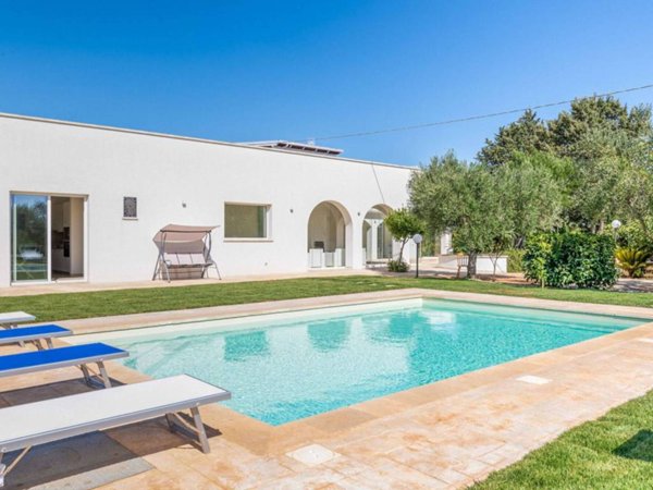 casa indipendente in vendita ad Ostuni