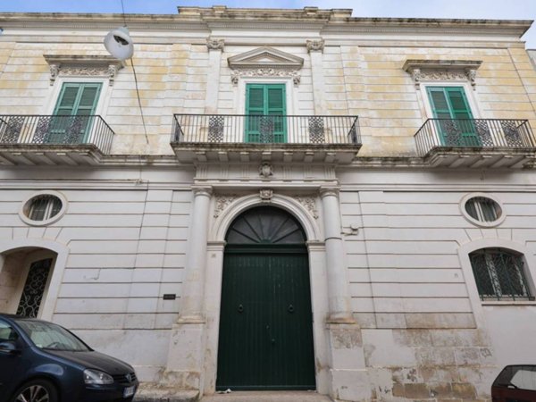 intera palazzina in vendita ad Ostuni
