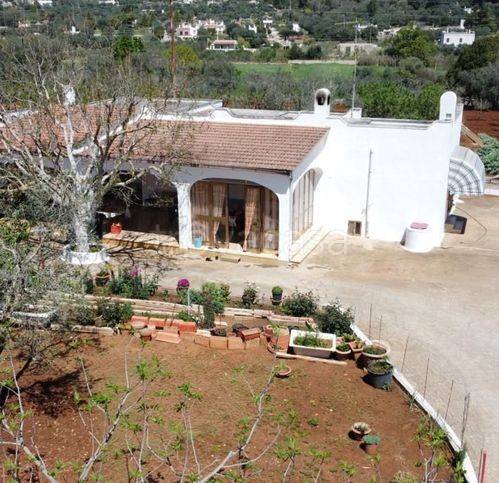 casa indipendente in vendita ad Ostuni