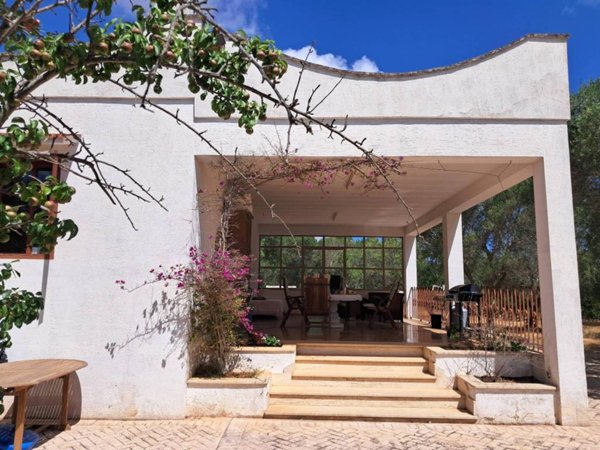 casa indipendente in vendita ad Ostuni
