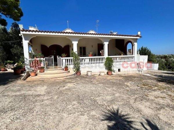 casa indipendente in vendita ad Ostuni
