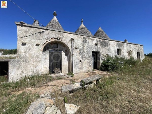 quadrivano in vendita ad Ostuni