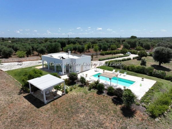casa indipendente in vendita ad Ostuni