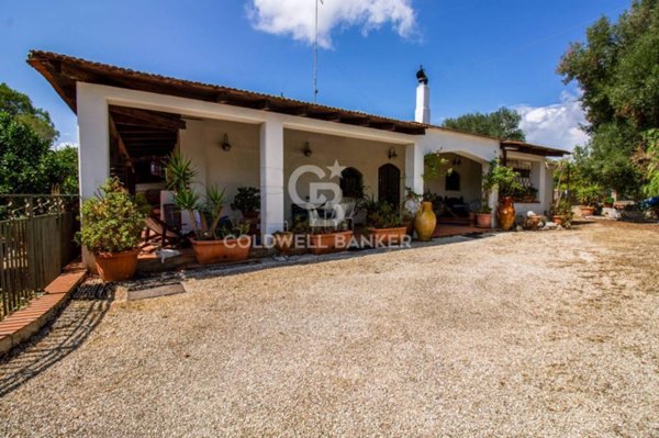 casa indipendente in vendita ad Ostuni