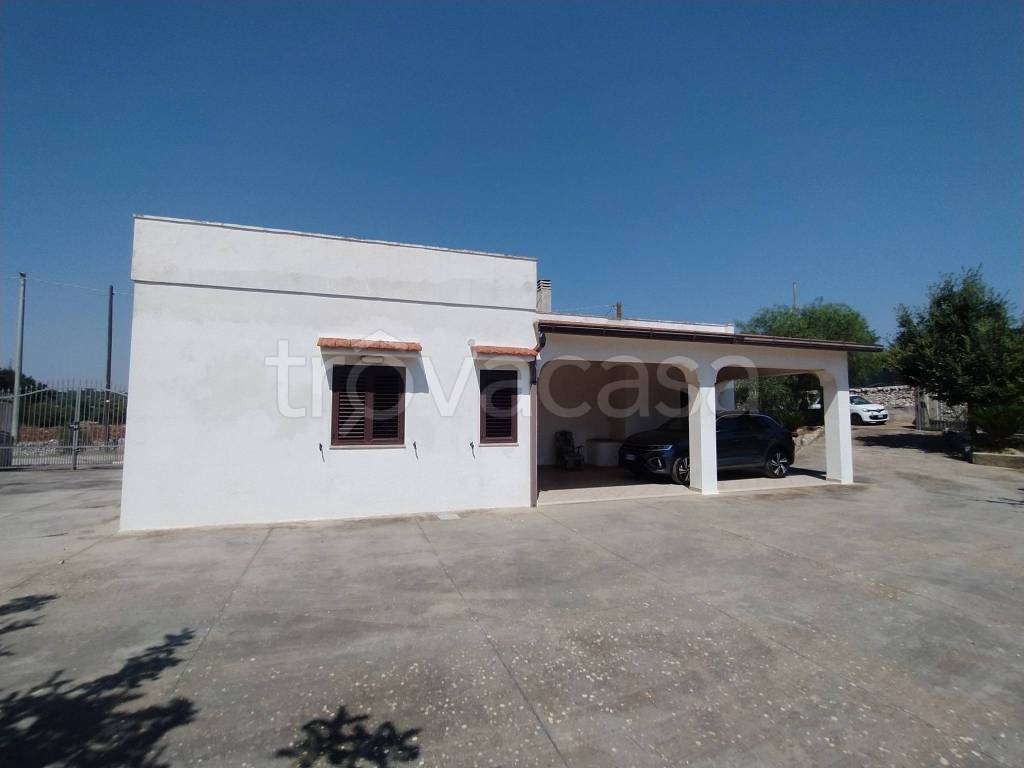 casa indipendente in vendita ad Ostuni