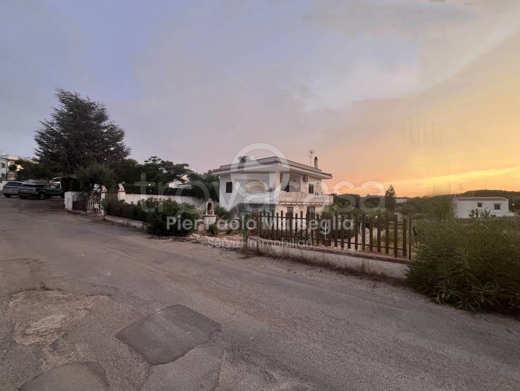 casa indipendente in vendita ad Ostuni