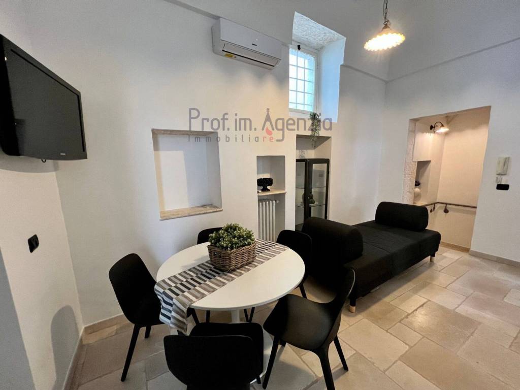 negozio in vendita ad Ostuni