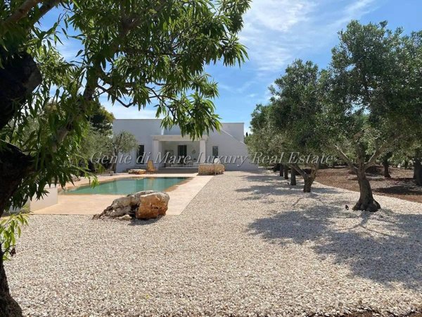 casa indipendente in vendita ad Ostuni