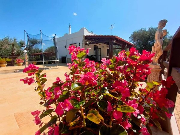 casa indipendente in vendita ad Ostuni