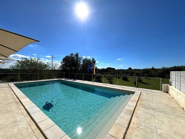 casa indipendente in vendita ad Ostuni