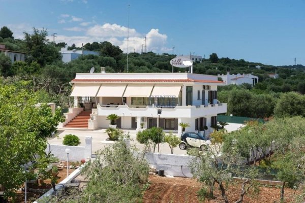 casa indipendente in vendita ad Ostuni