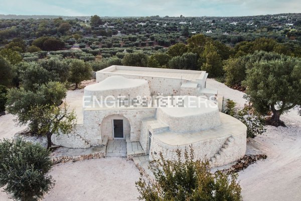 quadrivano in vendita ad Ostuni