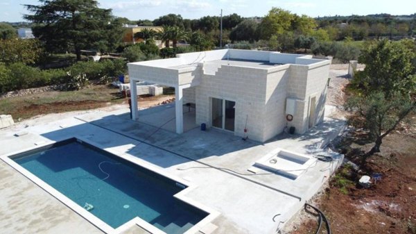casa indipendente in vendita ad Ostuni
