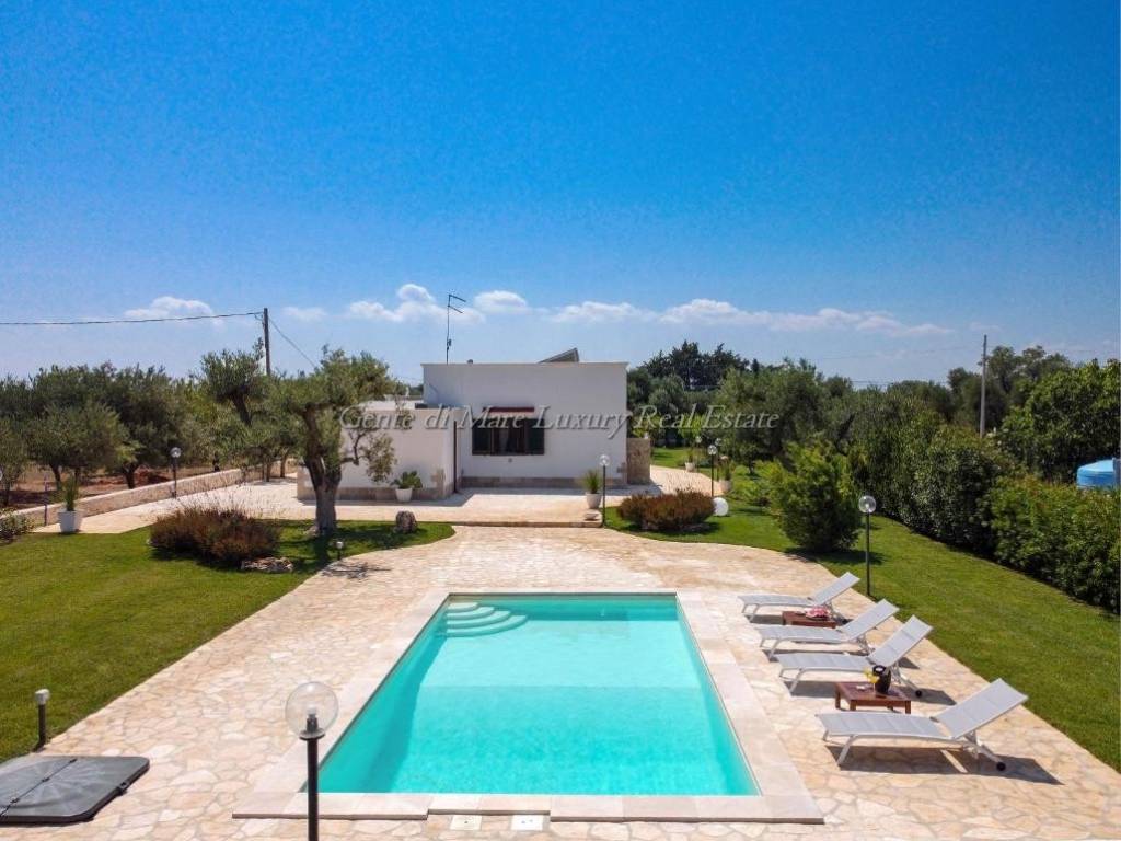 casa indipendente in vendita ad Ostuni
