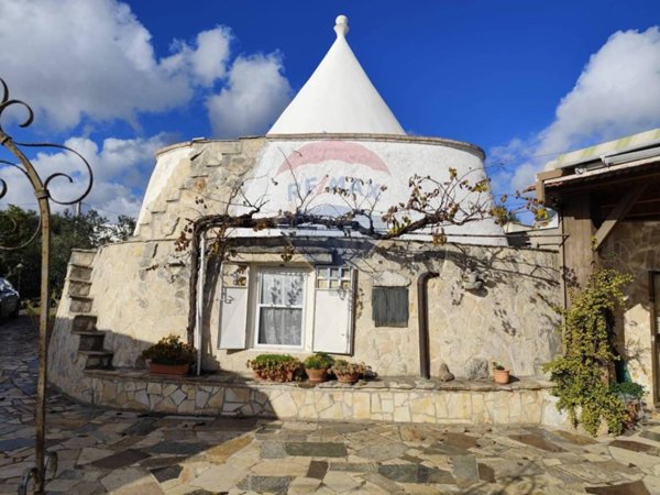 casa indipendente in vendita ad Ostuni