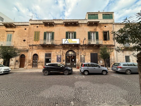 esavano in vendita ad Ostuni