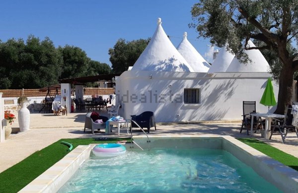 quadrivano in vendita ad Ostuni