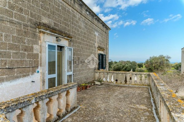 quadrivano in vendita ad Ostuni