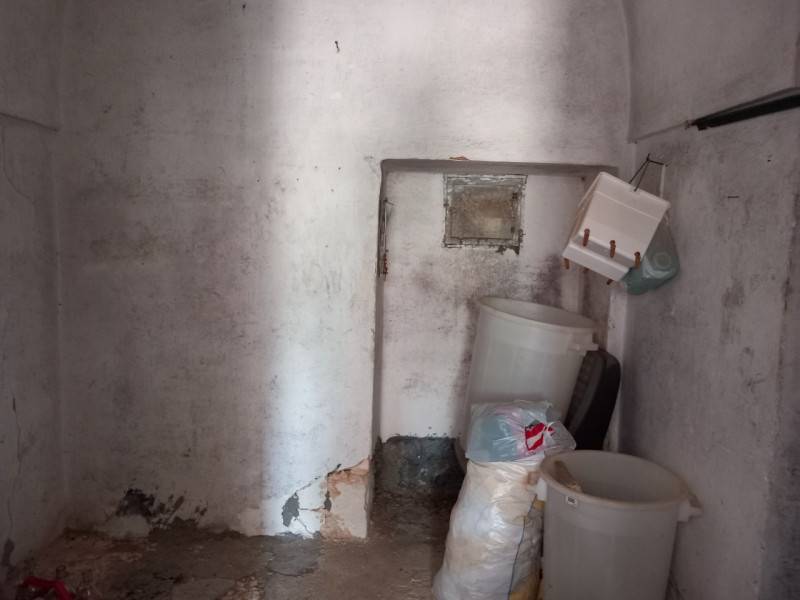 negozio in vendita ad Ostuni