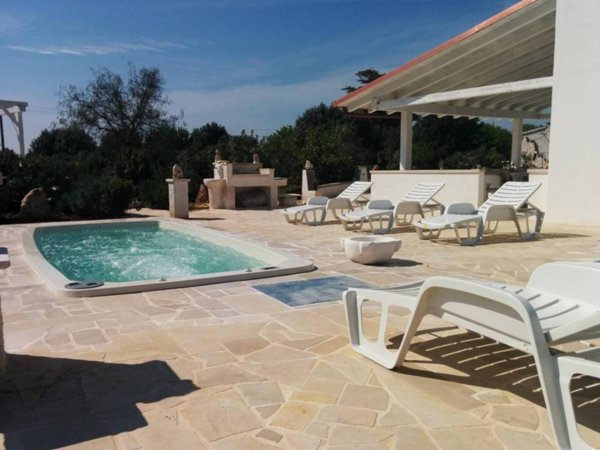 casa indipendente in vendita ad Ostuni