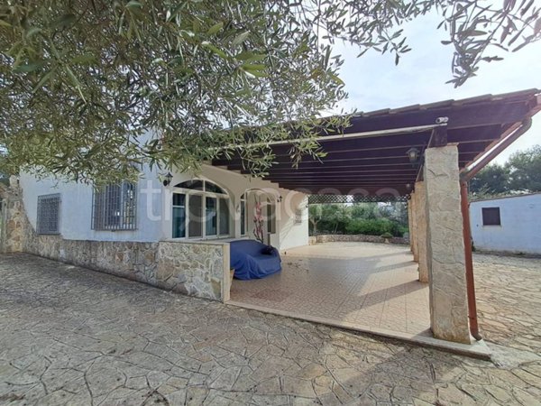 casa indipendente in vendita ad Ostuni
