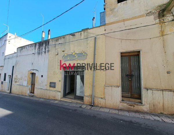 locale commerciale in vendita ad Ostuni
