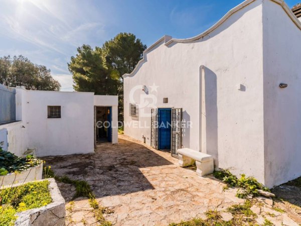 casa indipendente in vendita ad Ostuni
