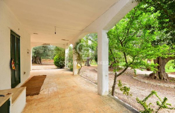 casa indipendente in vendita ad Ostuni