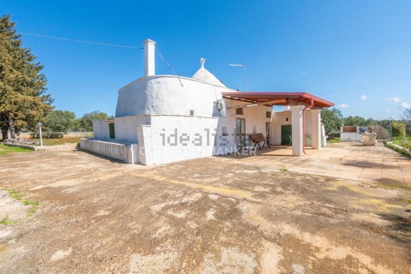 quadrivano in vendita ad Ostuni