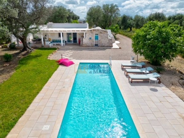 casa indipendente in vendita ad Ostuni