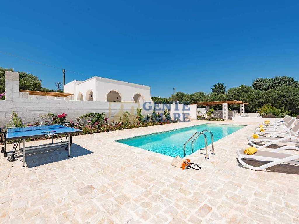 negozio in vendita ad Ostuni