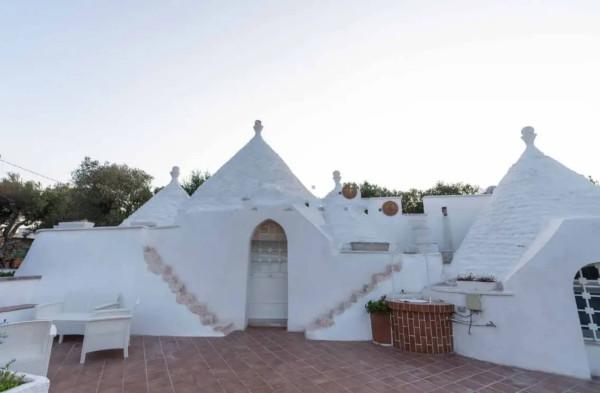 casa indipendente in vendita ad Ostuni in zona Villanova