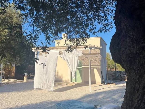 casa indipendente in vendita ad Ostuni