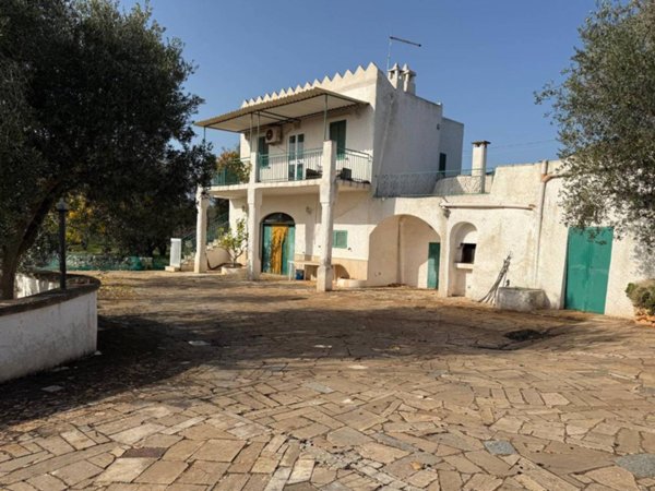 casa indipendente in vendita ad Ostuni