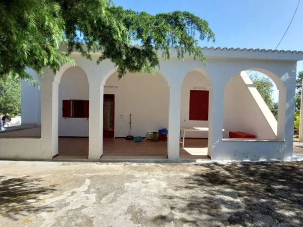 casa indipendente in vendita ad Ostuni