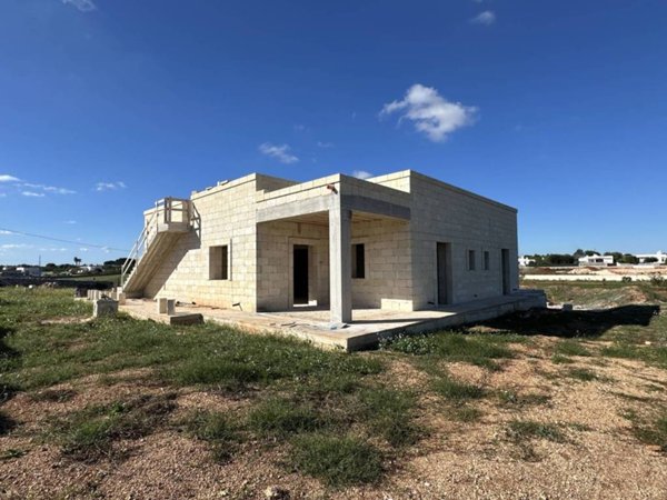 casa indipendente in vendita ad Ostuni