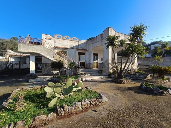 casa indipendente in vendita ad Ostuni