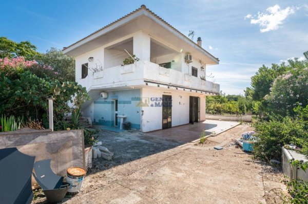 casa indipendente in vendita ad Ostuni