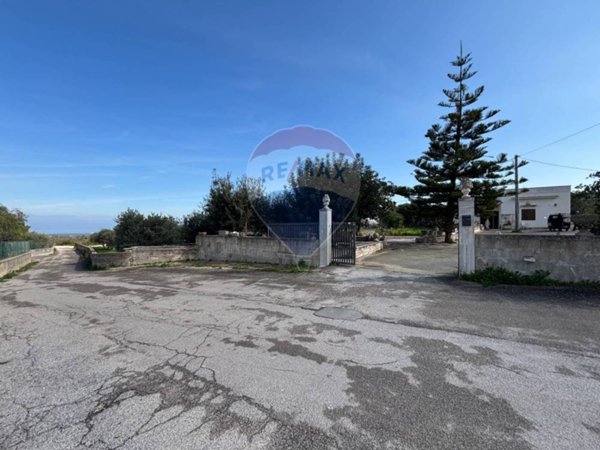casa indipendente in vendita ad Ostuni