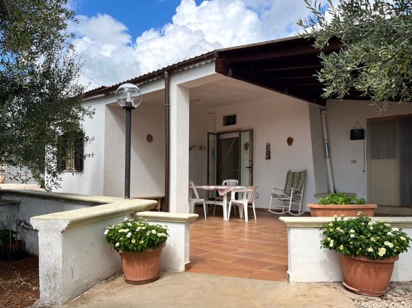 casa indipendente in vendita ad Ostuni