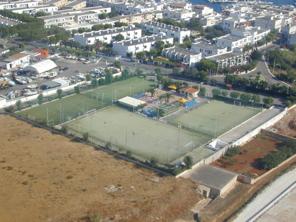 locale commerciale in vendita ad Ostuni in zona Villanova