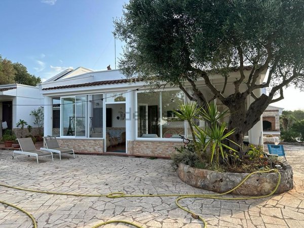 casa indipendente in vendita ad Ostuni
