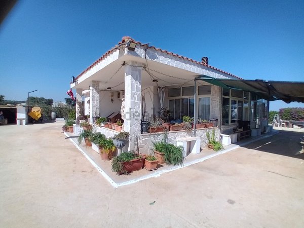 casa indipendente in vendita ad Ostuni