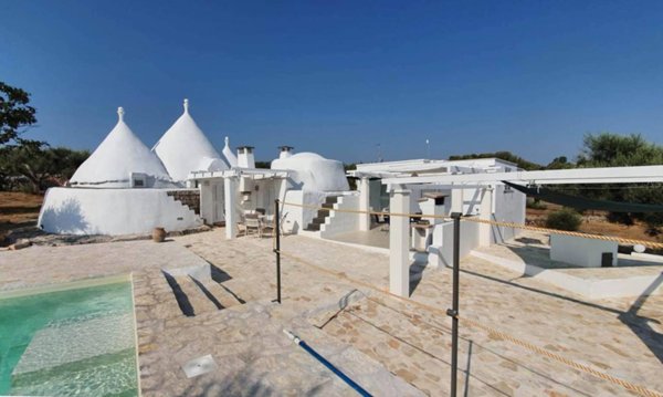 negozio in vendita ad Ostuni
