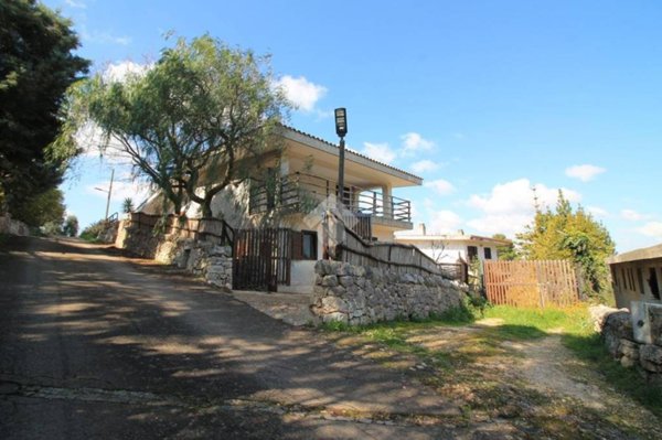 casa indipendente in vendita ad Ostuni