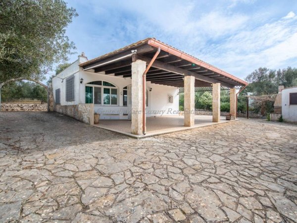 casa indipendente in vendita ad Ostuni
