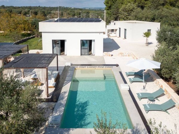 casa indipendente in vendita ad Ostuni