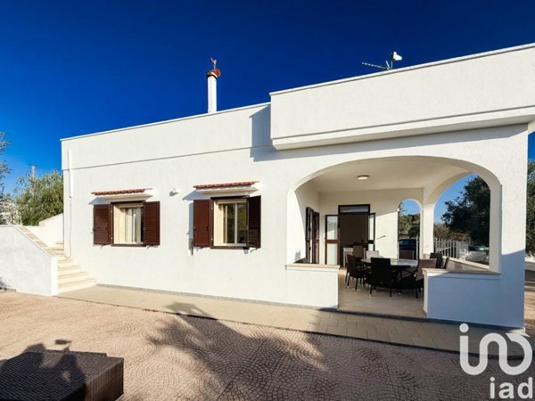 casa indipendente in vendita ad Ostuni