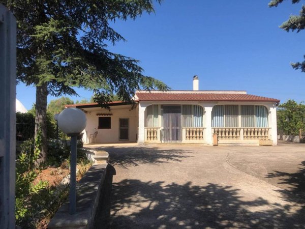 casa indipendente in vendita ad Ostuni
