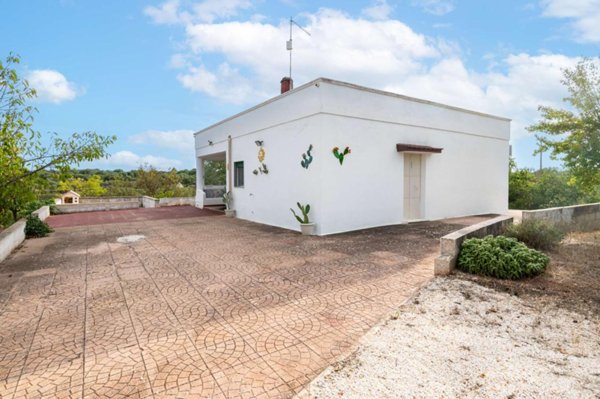 casa indipendente in vendita ad Ostuni